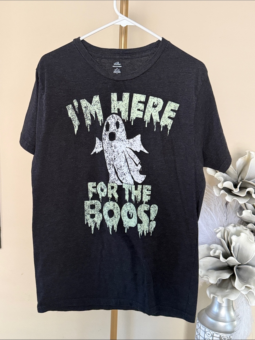 Black Short Sleeve Halloween Graphic Tee - Ghost 'I'm Here For The Boos'